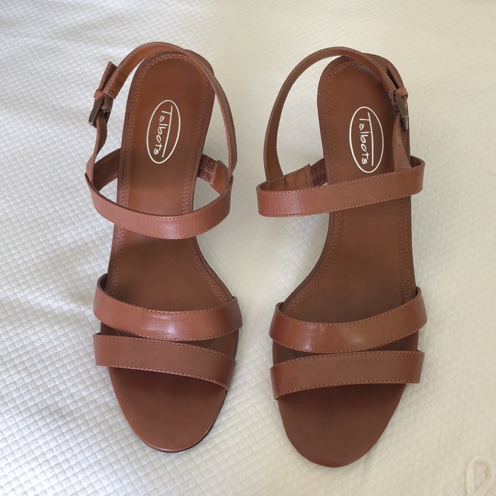 9B High Heel Strappy Sandals Brown Leather Priscilla Vicuña 3” Heels Talbots